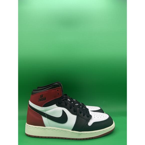Air Jordan 1 Retro OG High “Black Toe Reimagined” Size 5Y OG Box (FD1437-106) - Picture 1 of 7